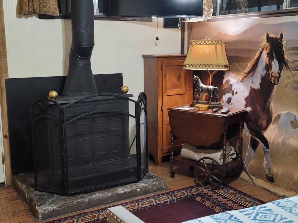 Hillcrest Suites & Cabins Big Bear Lake Eksteriør bilde