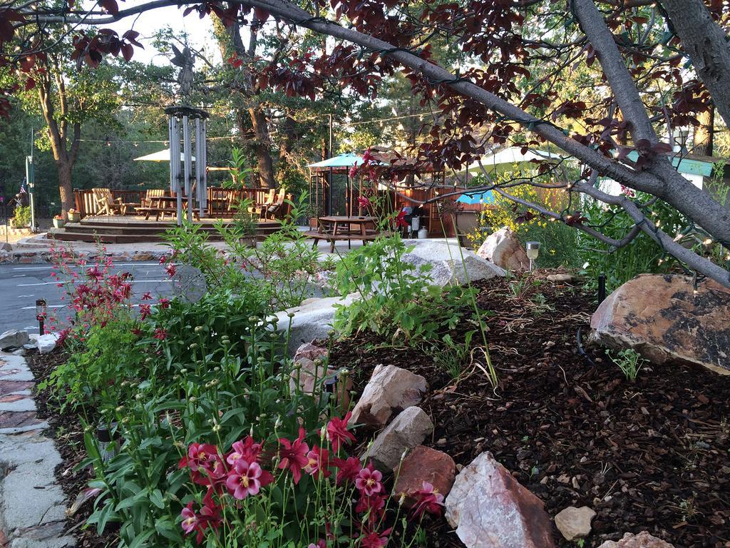 Hillcrest Suites & Cabins Big Bear Lake Eksteriør bilde